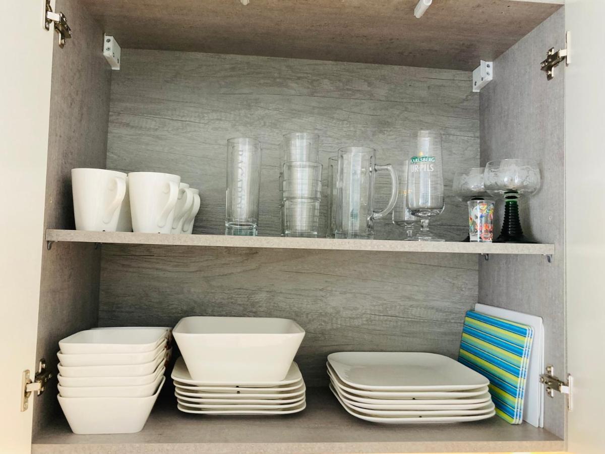 Living At Saarpartments -Adultsonly- 2 Bedrooms, Kitchen - Business & Holiday Apartments For Long- And Short Term Stay, 3 Min To Train Station, Secure E-Bike Parking! 萨尔布吕肯 外观 照片